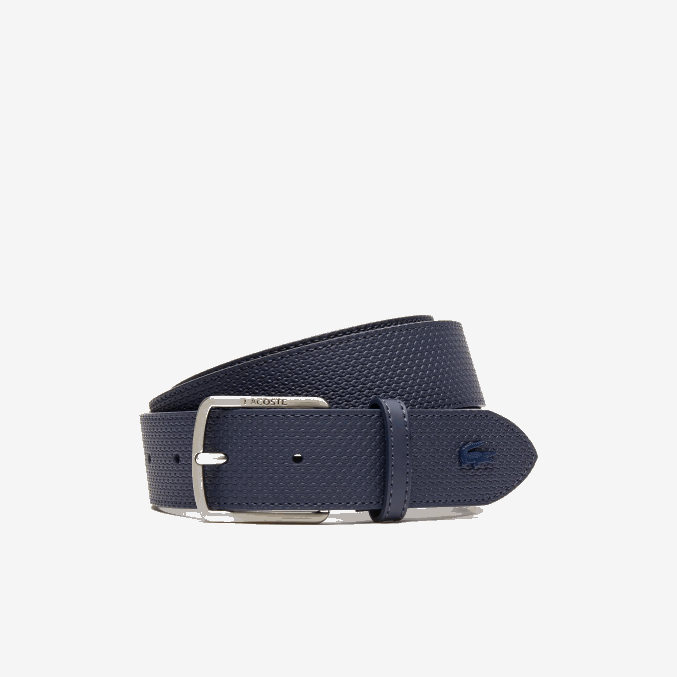 21 VVL0A2076 hombres Lacoste cinturón de piel texturizada con hebilla grabada