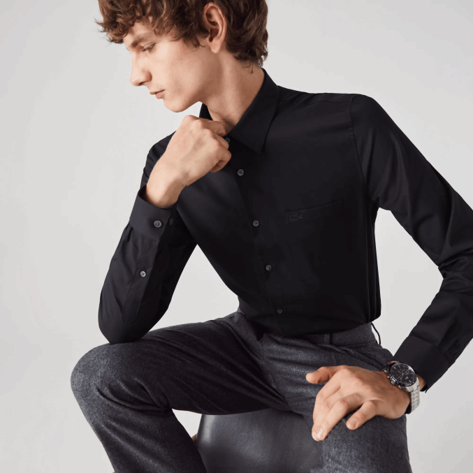 fondo azul marino VVL0A1613 hombres Lacoste camisa regular fit de popelina de algodón