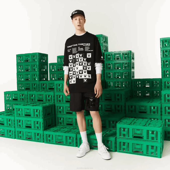 negro 031 VVL0A852 hombrescamiseta de corte holgado de algodón orgánico lacoste x minecraft