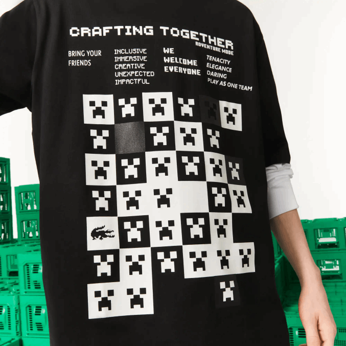 negro 031 VVL0A852 hombrescamiseta de corte holgado de algodón orgánico lacoste x minecraft