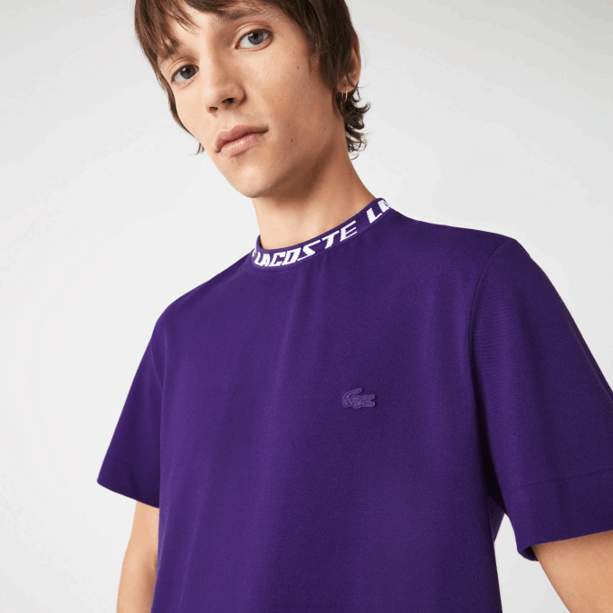 púrpura pfn VVL0A210 hombres Lacoste camiseta regular fit con logo en el cuello